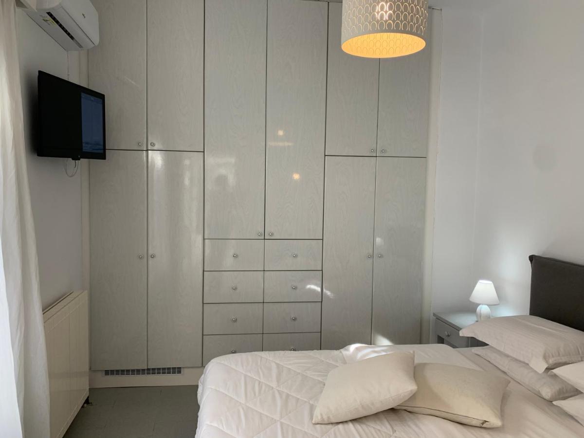 Studio Apartment Violetta At Livadia Beach パロス島 エクステリア 写真